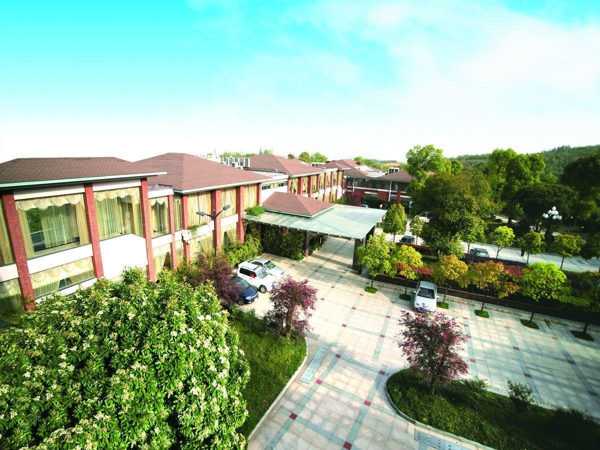 Jingtingshan Resort Hotel Xuancheng Exteriör bild